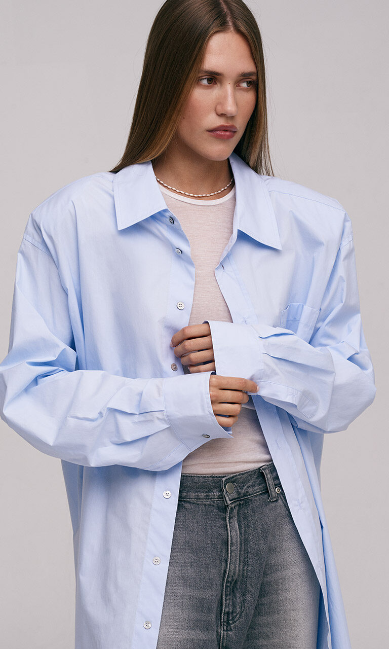 Strong shoulder shirt