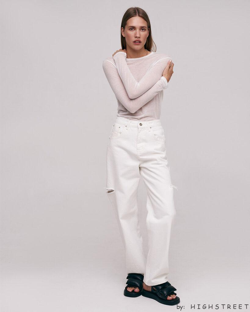 Cut off jeans