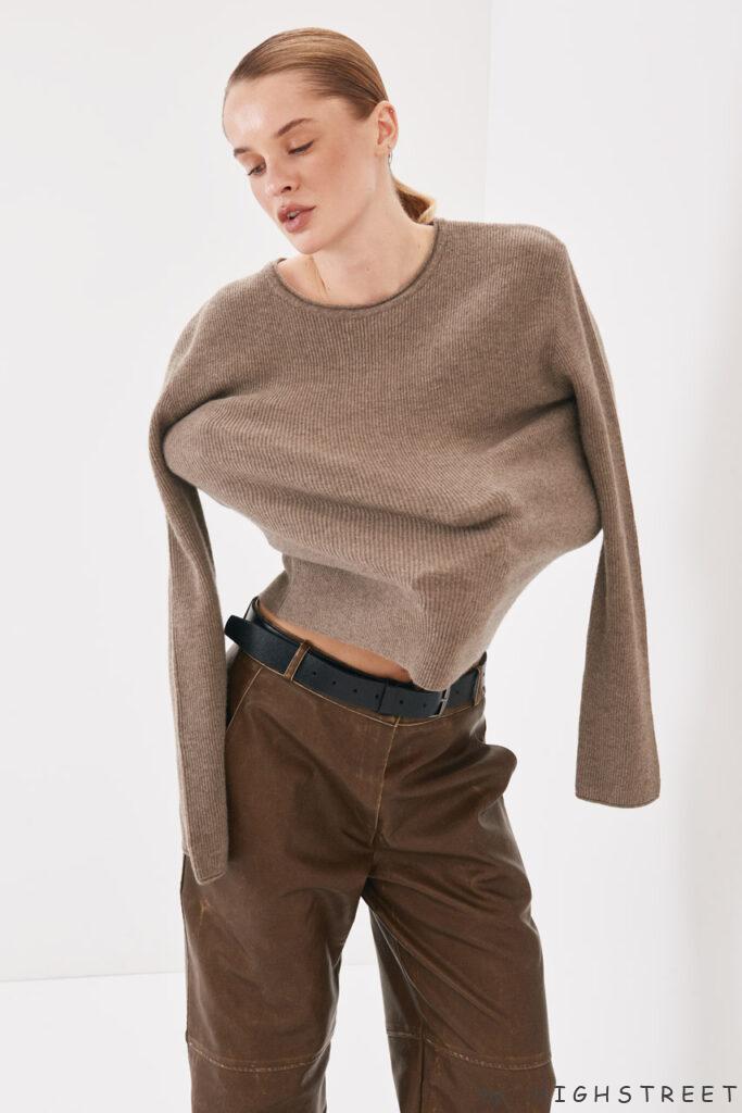 Crew neck ribbed sweater