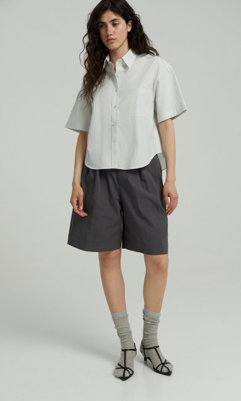 Short sleeved cotton shirt
