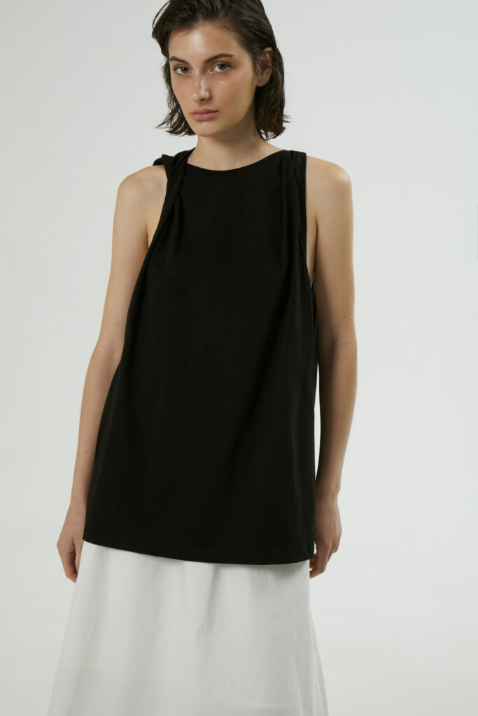 Twisted tank top