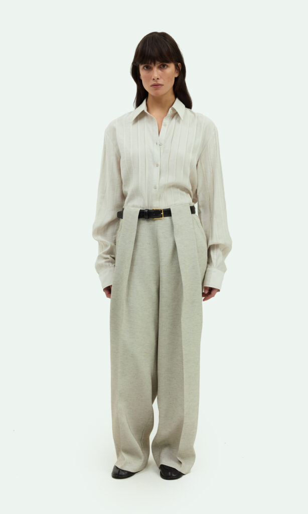 Belted tuck trousers