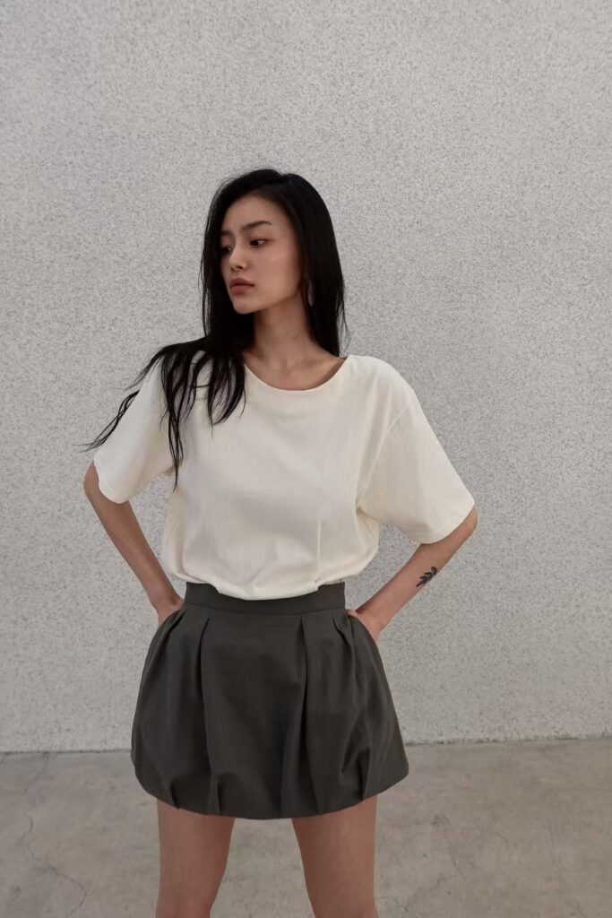 Cut-out back top