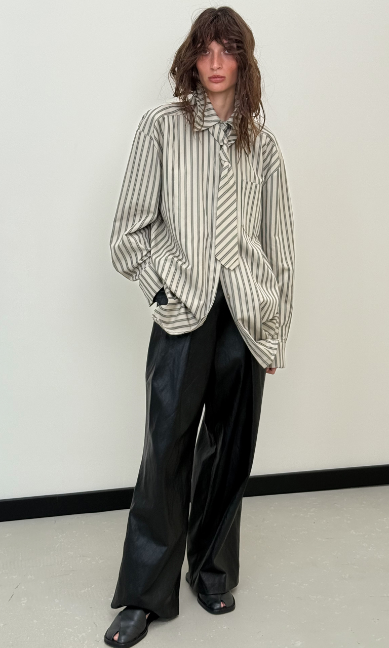 Stripped antigravity tie shirt