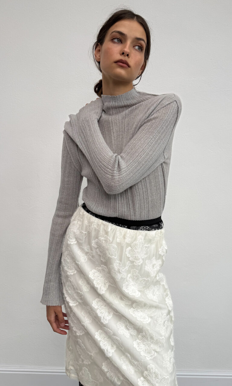 Wool turtleneck knit