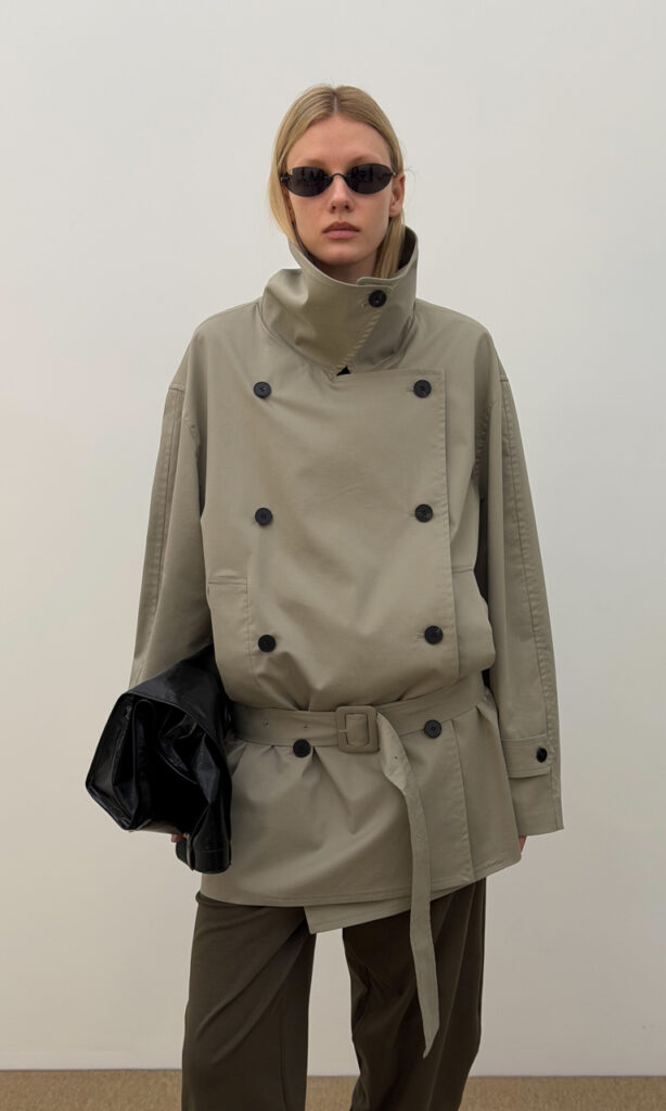 High-neck short trench coat