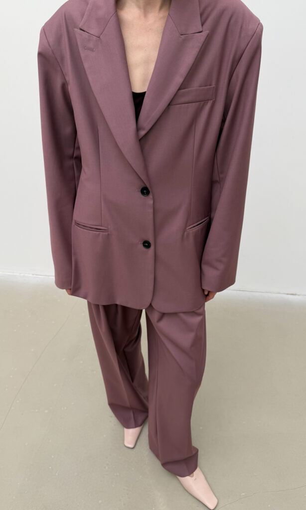 Double vent blazer