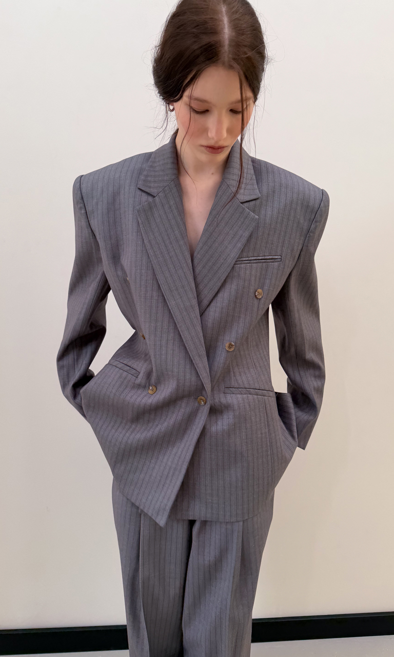 Stripped double-breasted blazer
