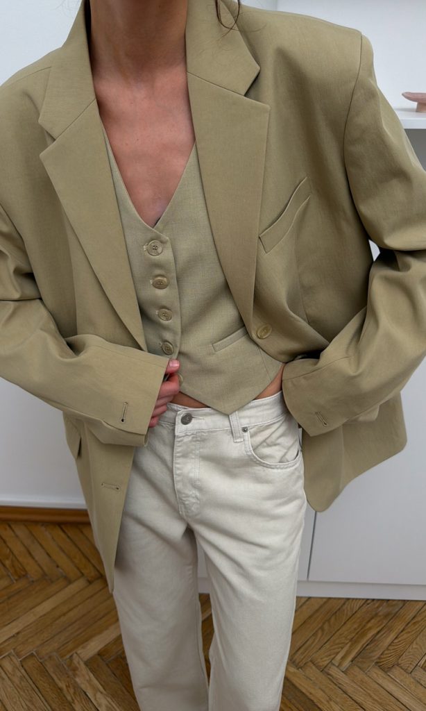 Oversized cotton jacket